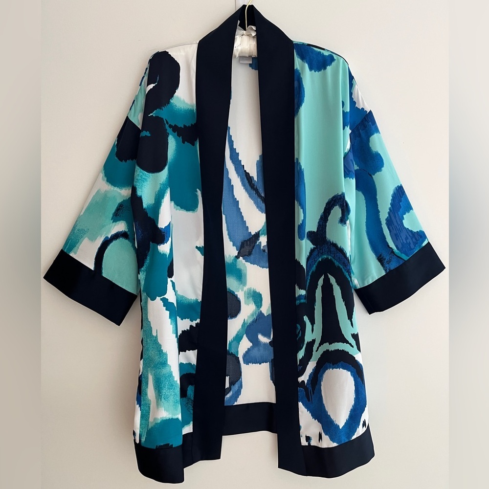 CHICO’S Traveler Scroll Print Kimono Jacket Open Front Flowy Travel Day to Night
